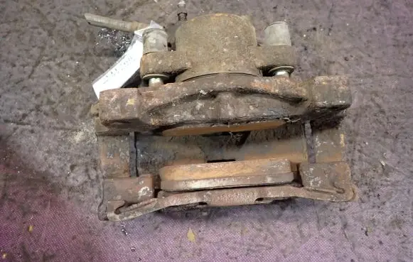Ford S-MAX Front brake caliper