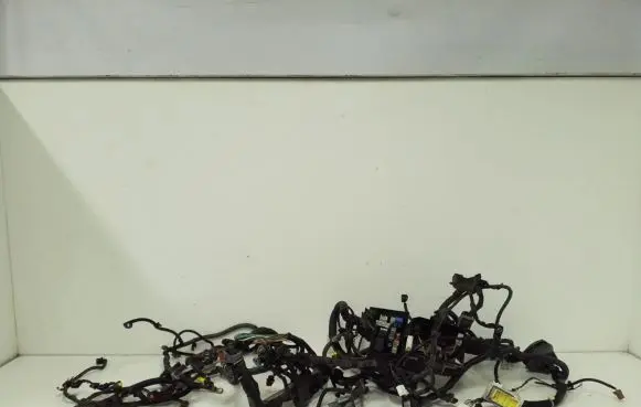 Nissan Qashqai Engine installation wiring loom