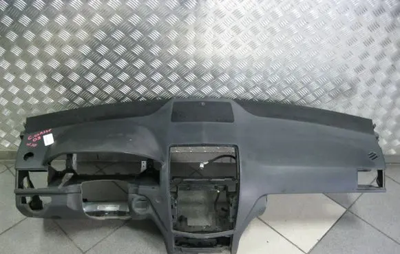 Mercedes-Benz C W204 Dashboard