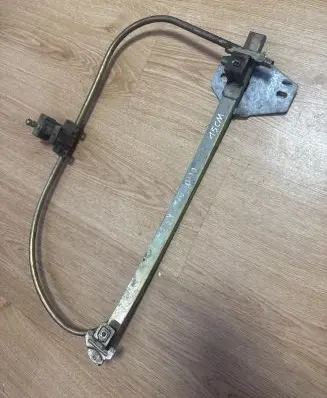 Renault Clio I Front door manual window regulator 730916423