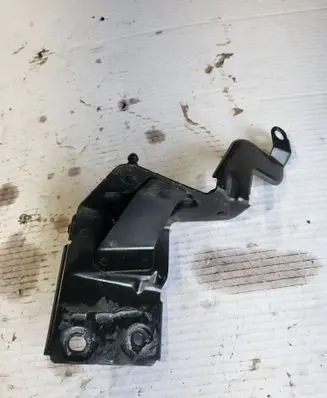 Volkswagen PASSAT B8 ABS pump bracket 5Q1614235E 4318
