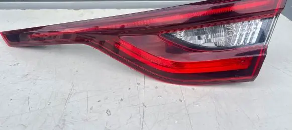 Renault Talisman Tailgate rear/tail lights 265503924R