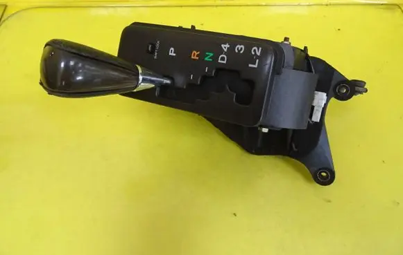 Lexus GS 300 400 430 Gear shifter/selector