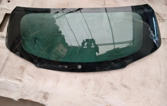 Opel Crossland X Rear windscreen/windshield window 