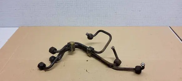 Volkswagen Multivan T4 Fuel line pipe 4669156