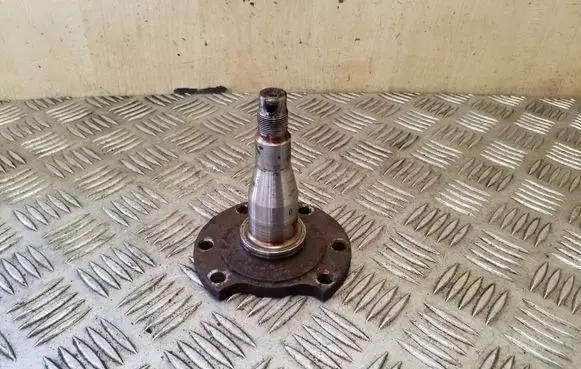 Audi A6 S6 C4 4A Stub axle 