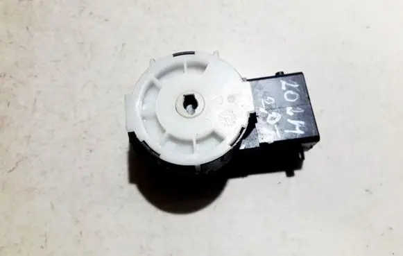 Mazda 5 Ignition lock contact 