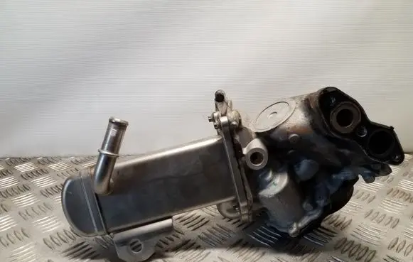 Ford S-MAX EGR valve cooler V29004027 MM111BL