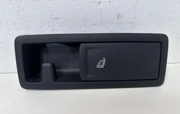 Volkswagen Passat Alltrack Seat back rest control lever/handle 5G0885671G 1242830200