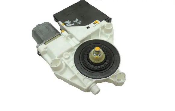 Volkswagen Tiguan Front door window regulator motor 5N0959701E 5N0959701EZ0M