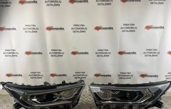 Toyota RAV 4 (XA50) Headlight/headlamp 8118542840 8990742030