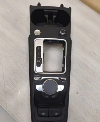 Audi Q2 - Center console 81B864261A 81B713463 81B7134633Q7
