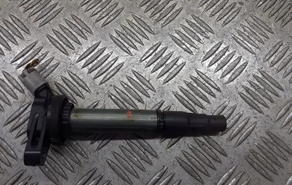 Toyota Avensis T270 Spark distributor 90919-02252