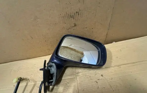 Suzuki Liana Front door electric wing mirror E4012162