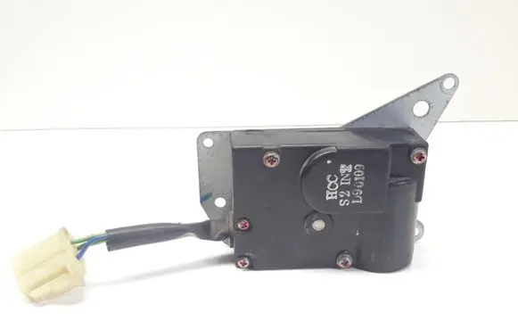 KIA Sephia Air flap motor/actuator D90109
