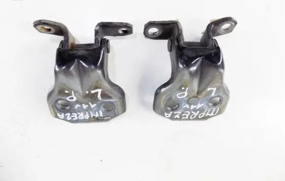 Subaru Impreza III Front door hinges set 
