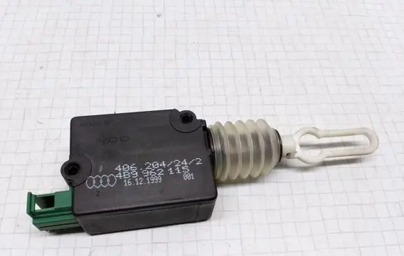 Audi A6 S6 C5 4B Central locking motor 4B9962115 406204242