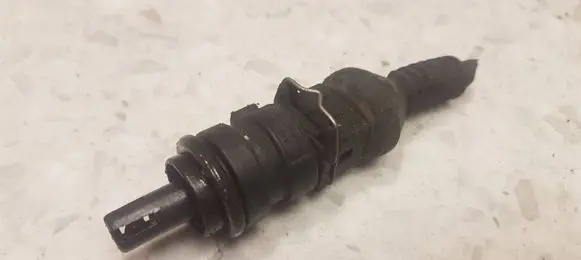 Volkswagen PASSAT B5 Intake air temperature sensor 028906081