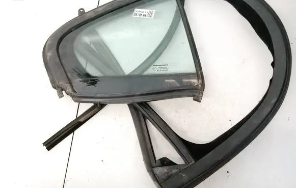 Opel Insignia A Rear vent window glass as2
