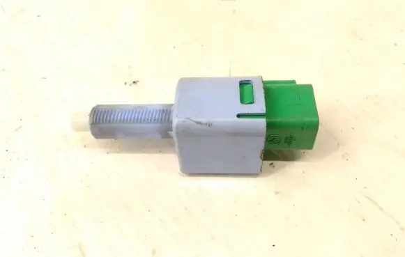 Mitsubishi Outlander Brake pedal sensor switch