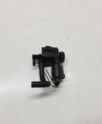 Volkswagen Touareg I Turbo solenoid valve 1K0906283A
