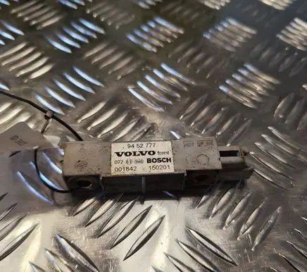 Volvo XC70 Airbag deployment crash/impact sensor 9452777 001842
