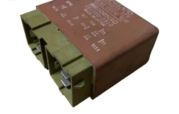 Volvo 850 Central locking relay 9128833 0515002810