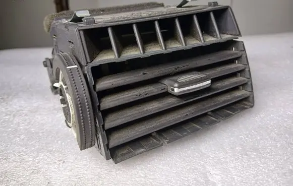 Opel Zafira B Dash center air vent grill 13144398