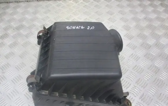 Hyundai Sonata Air filter box 28111-38005