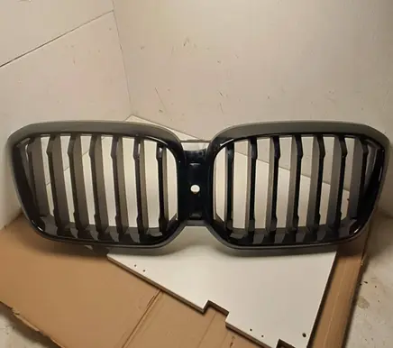 BMW iX3 G08 Front bumper upper radiator grill 5A1AC56 19012022