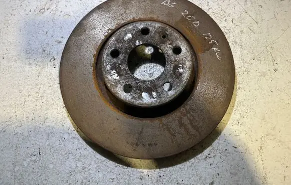 Volkswagen PASSAT B6 Front brake disc