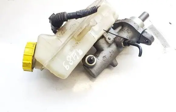 Volkswagen Transporter - Caravelle T5 Master brake cylinder 03350884891 033508894901