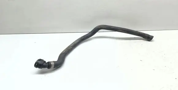 BMW 7 E65 E66 Engine coolant pipe/hose 8377699