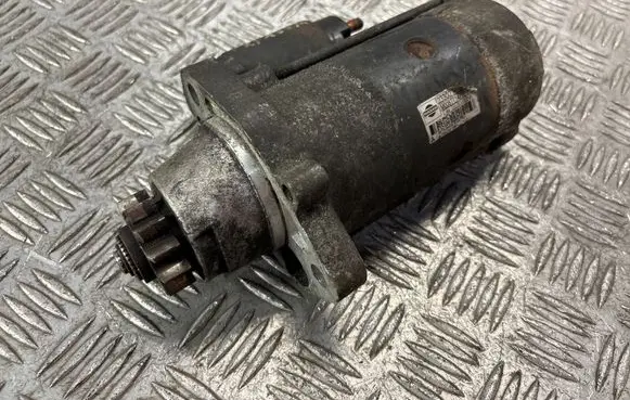 Nissan Primera Starter motor 23300AU601 M008T71471ZE