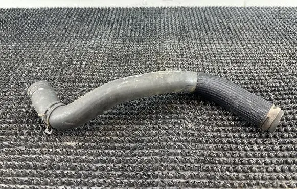 Renault Twingo II Engine coolant pipe/hose 
