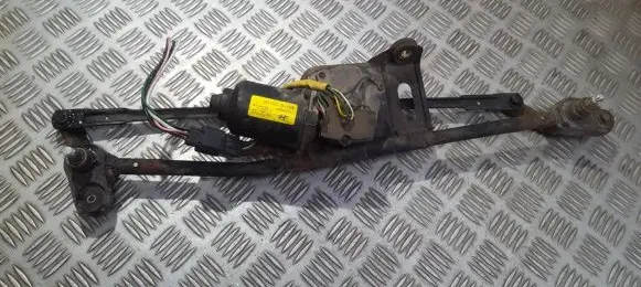 Hyundai Elantra Front wiper linkage and motor