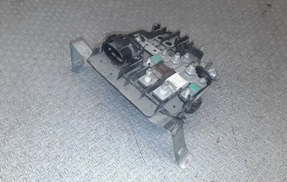 Nissan Primastar Positive wiring loom 93857669 8200520034