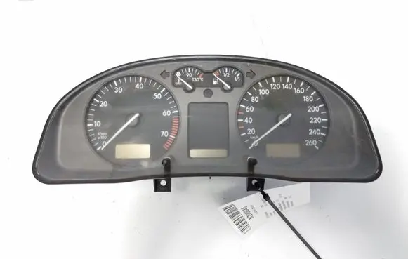 Volkswagen PASSAT B5 Speedometer (instrument cluster) 3B0919880C