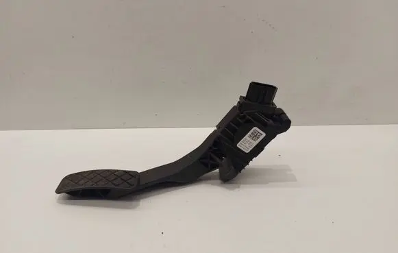Volkswagen PASSAT B8 Accelerator throttle pedal 5Q2723503D