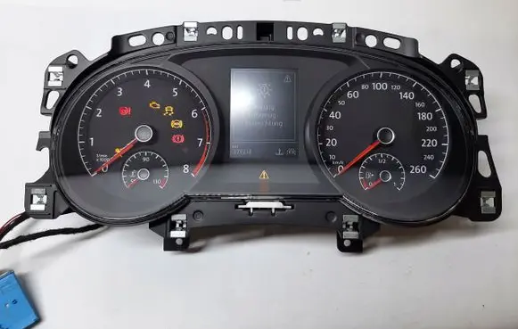 Volkswagen Golf Sportsvan Speedometer (instrument cluster) 517920740D