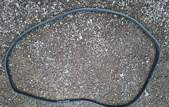 KIA Pro Cee'd III Front door rubber seal CASC