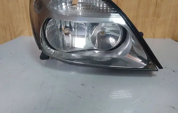 Renault Scenic I Headlight/headlamp 7700432099 89002989 7701047601