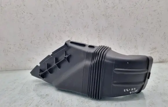 Audi A6 S6 C6 4F Air intake duct part 4F0129618J