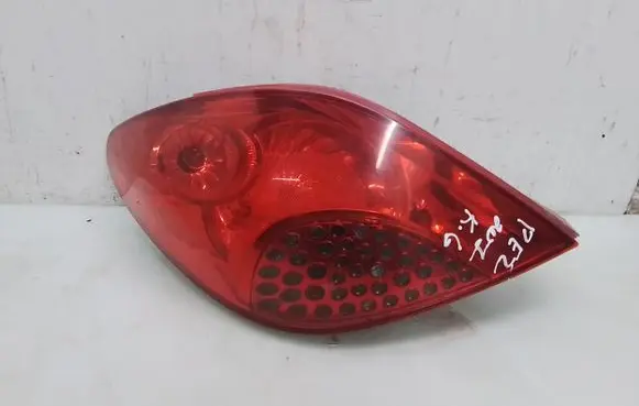 Peugeot 207 Rear/tail lights
