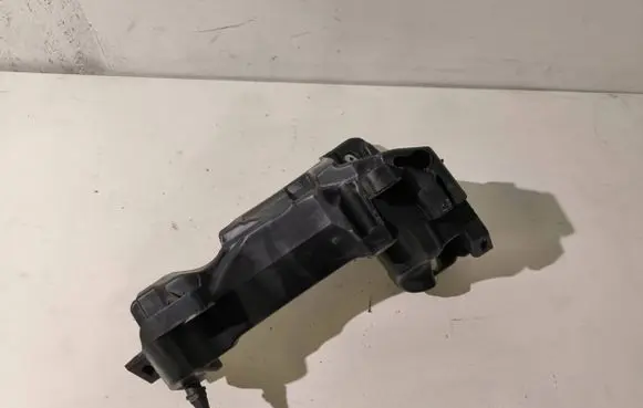 Ford Kuga I Other engine bay part 9674482280 9688453180