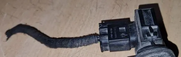 Volvo V70 Air quality sensor 8674719