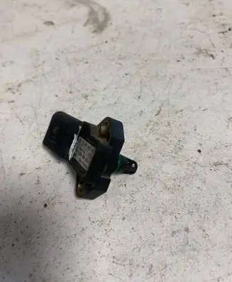 Volkswagen Touran I Air pressure sensor 038906051C 0281002401