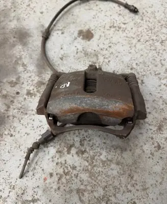 Skoda Superb B8 (3V) Front brake caliper 8V0615124D