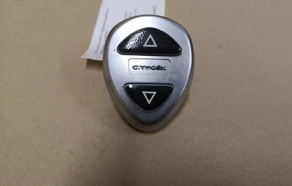Citroen C5 Suspension ride height/mode switch 9633261277 9627701677