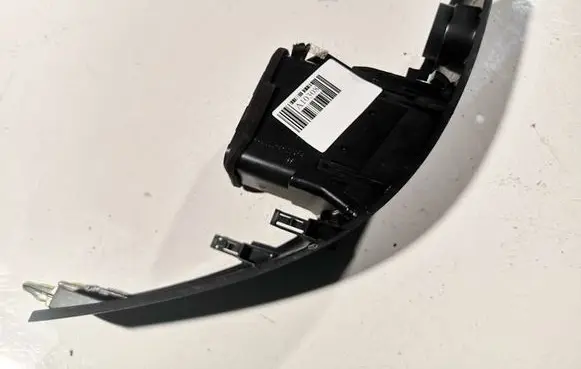 Dash center air vent grill